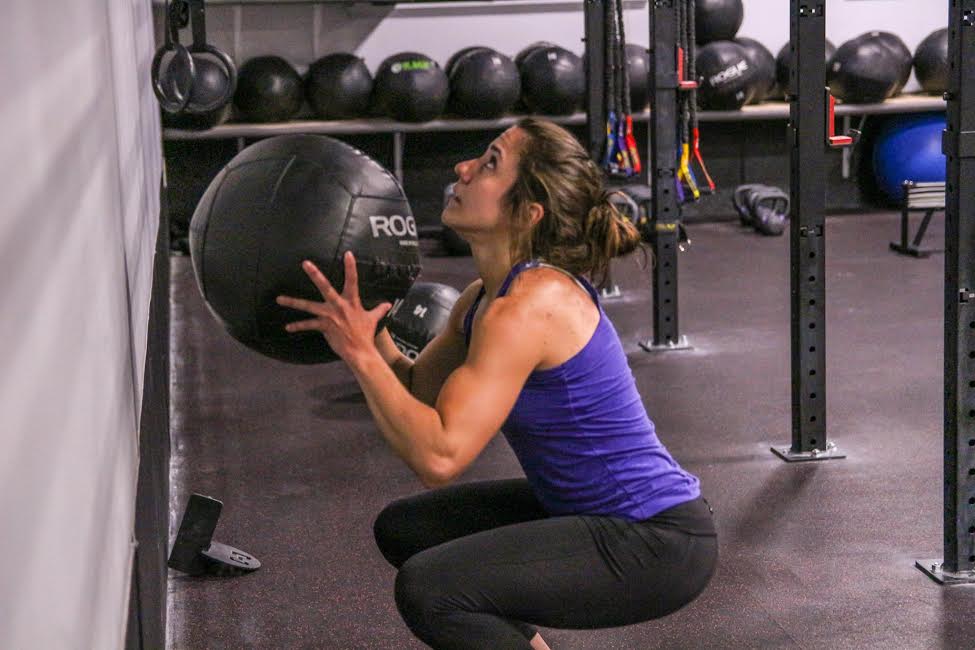 Overcome-CrossFit-Intimidation-Wall-Ball